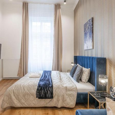 Luxurious Central Grand Home W/ 3Bedrm 2Bathrm Budapeszt Zewnętrze zdjęcie